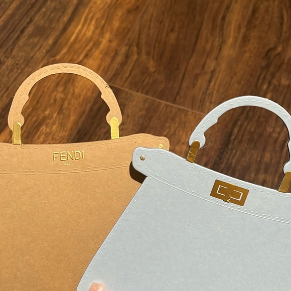 Authentic Fendi shopping bag - Picture 3 of 4